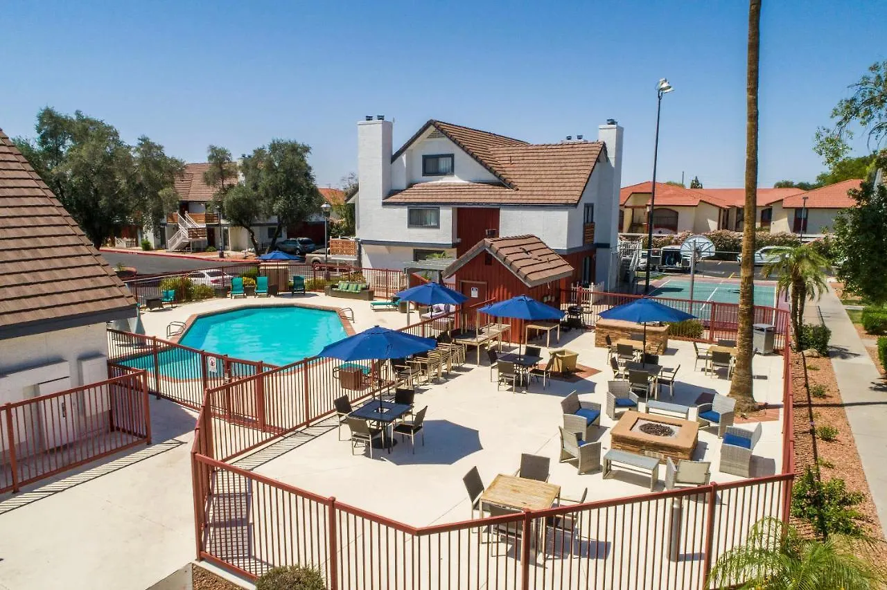 Metro Phoenix Loft Sleeps 6 0*,  United States