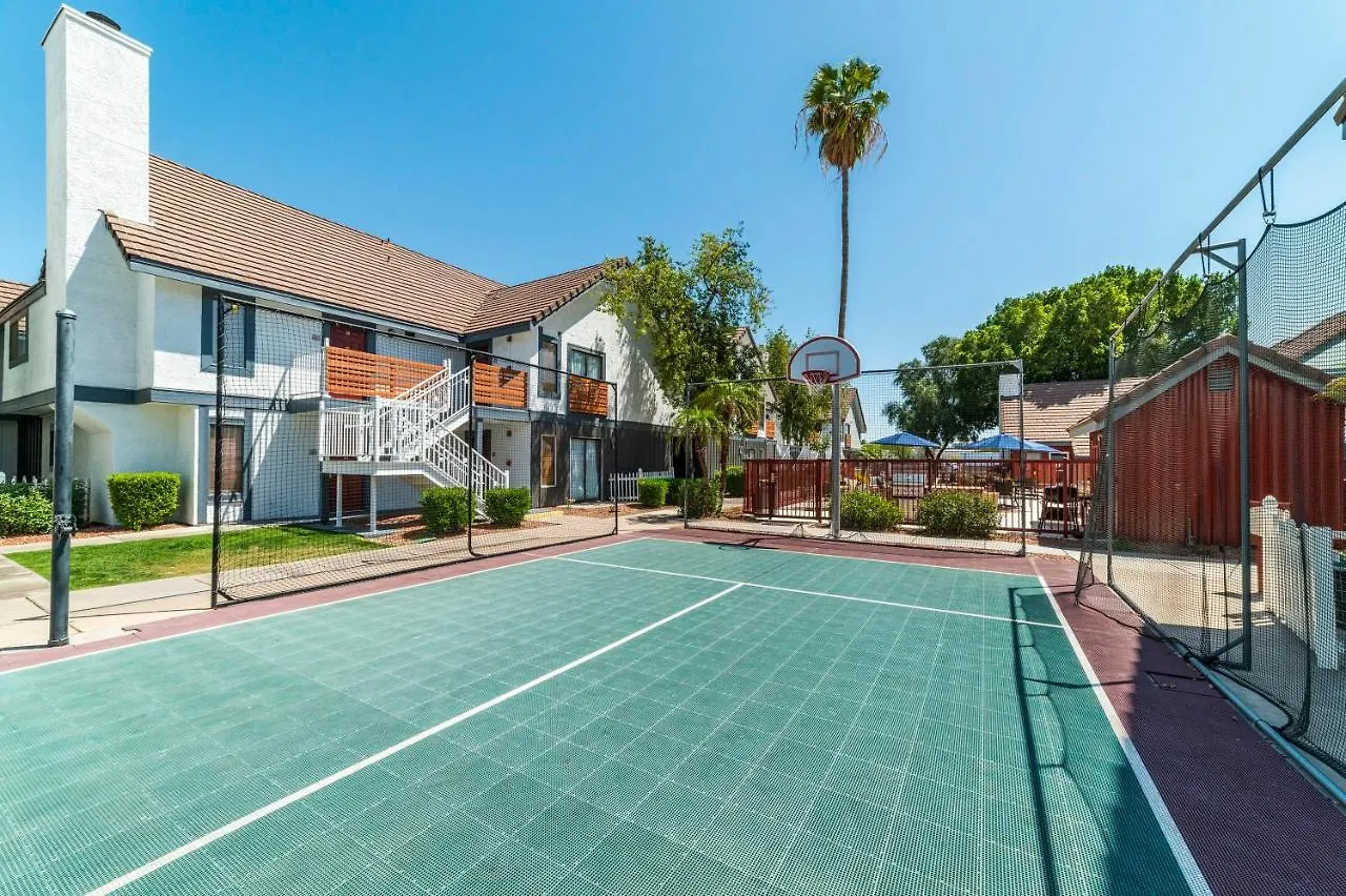 Apartment Metro Phoenix Loft Sleeps 6 United States