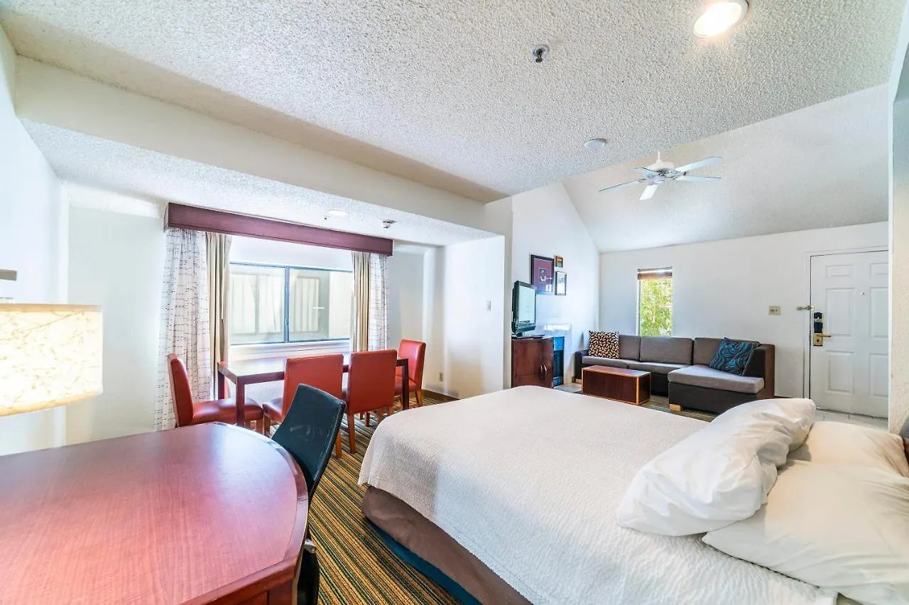 Apartment Metro Phoenix Loft Sleeps 6