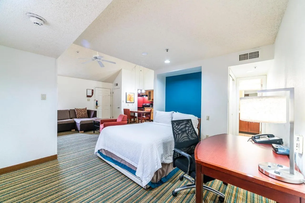 Apartment Metro Phoenix Loft Sleeps 6